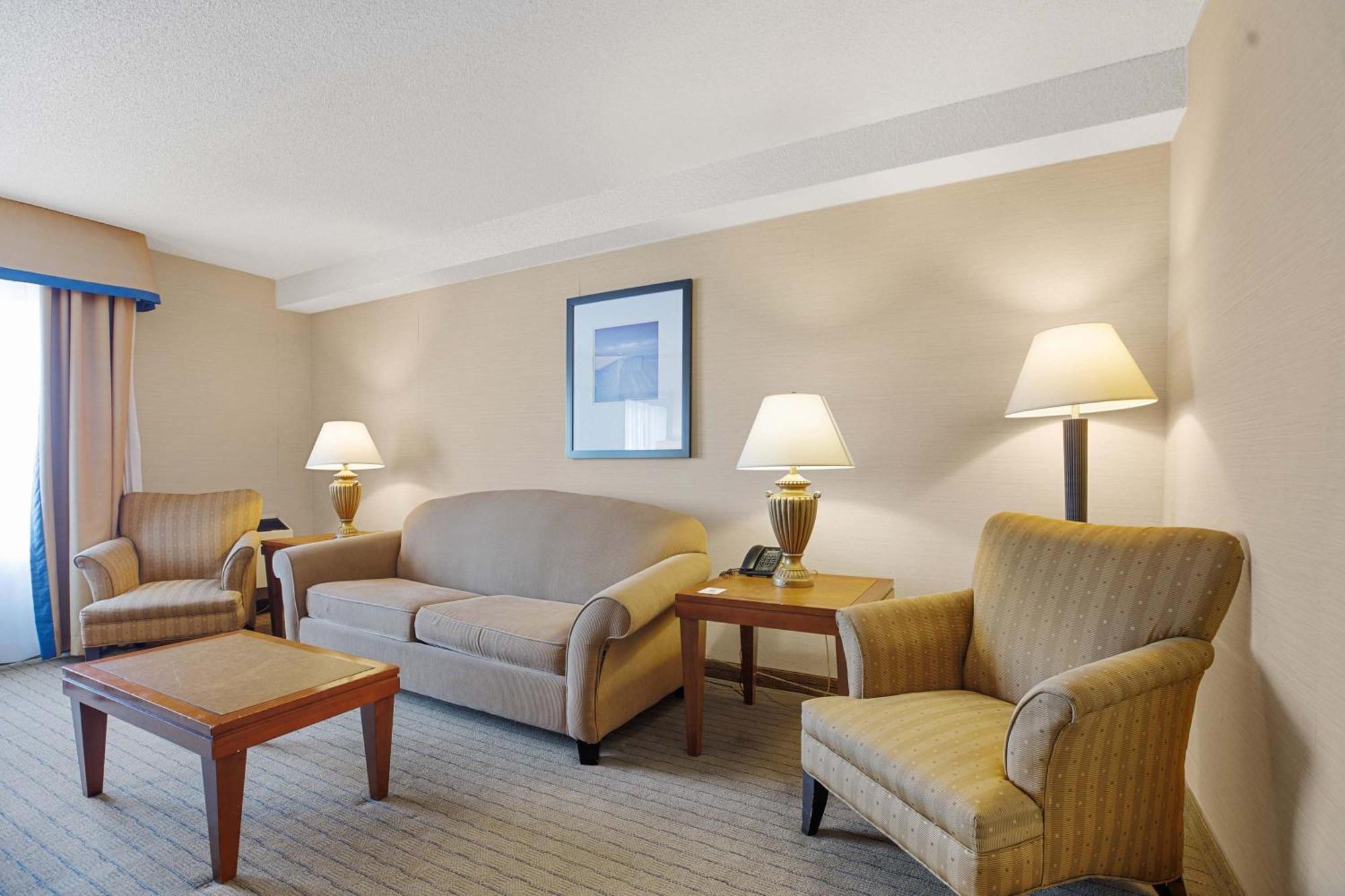 Sandman Hotel & Suites London Downtown Екстериор снимка